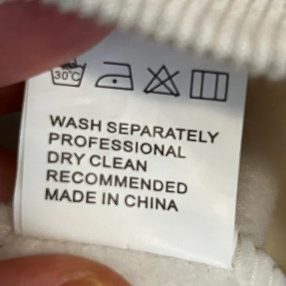 sm wardrobe Fox Print on Oatmeal Colored Cotton Blend Sweatshirt Women’s Large - Picture 13 of 14